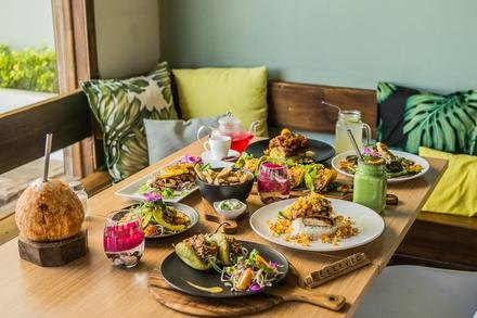 Nourish Cafe