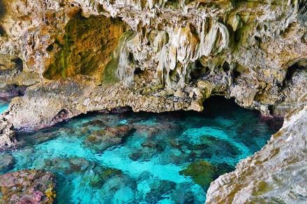 Avaiki Cave