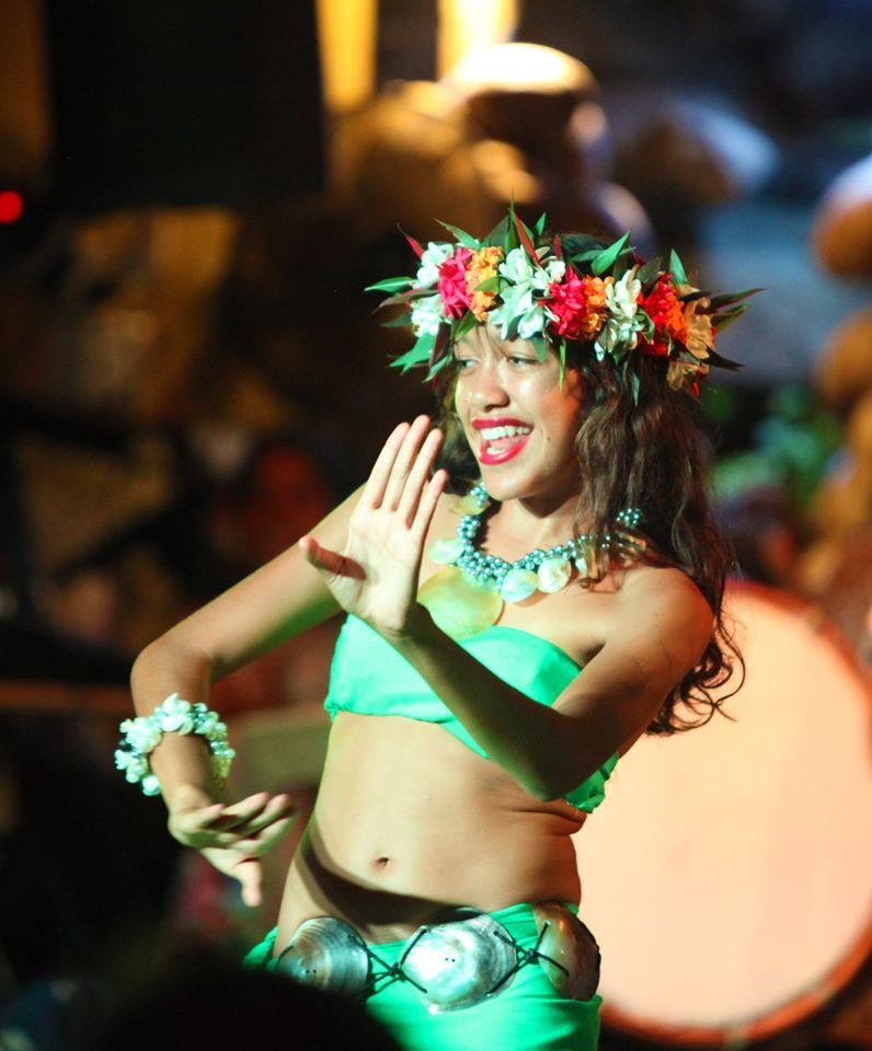 Island Feast & Cultural Show (Edgewater Resort)