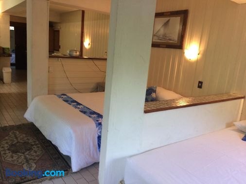 Raina Holiday Accommodation
