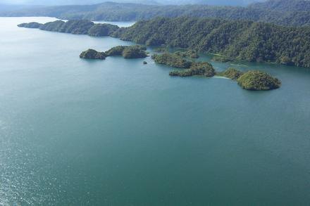 Lake Kutubu