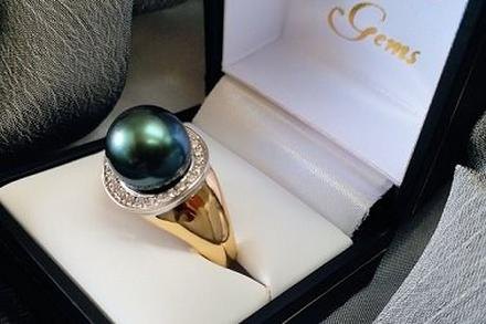 Moana Gems Pearl & Art Gallery