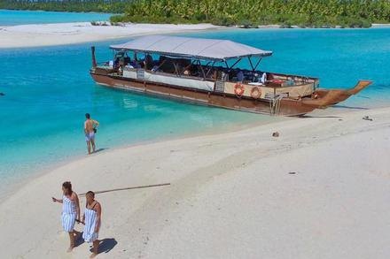 The Vaka Cruise