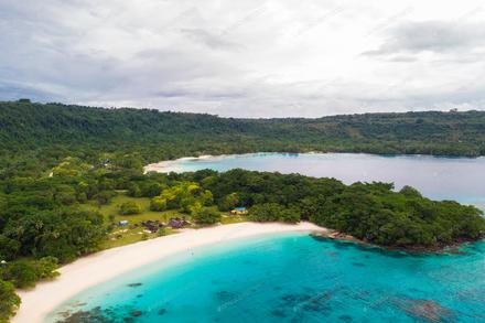 Champagne Beach