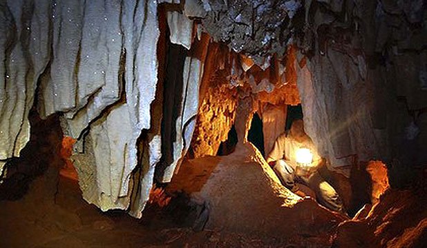 Tuatini Caves