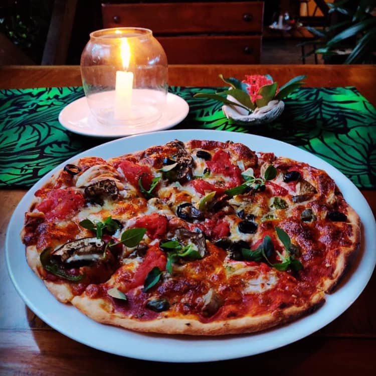  Giordano's Pizzeria & Garden Restaurant