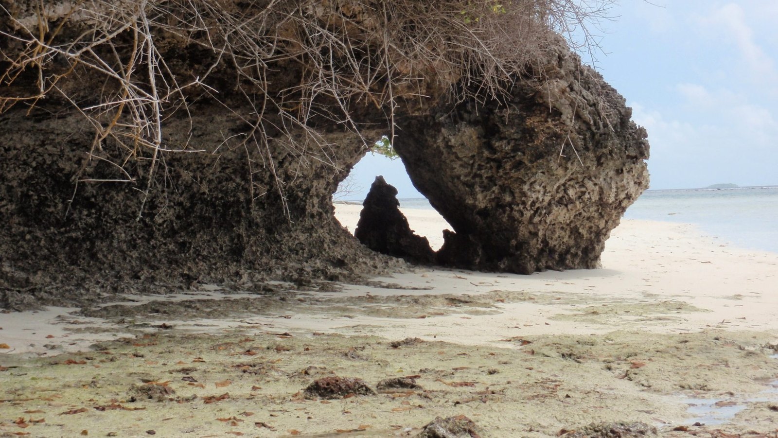 'Euakafa Island