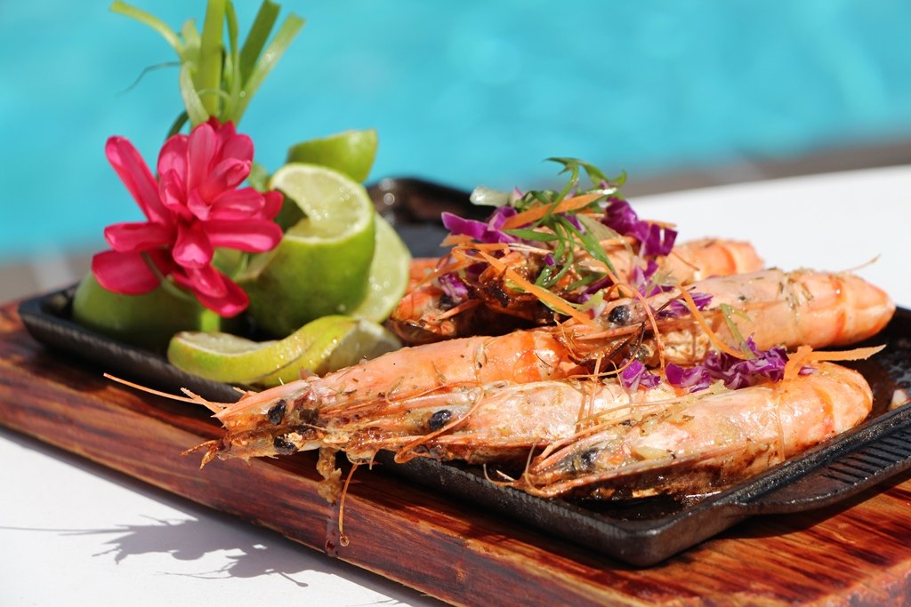 Silver Sands Restaurant & Bar