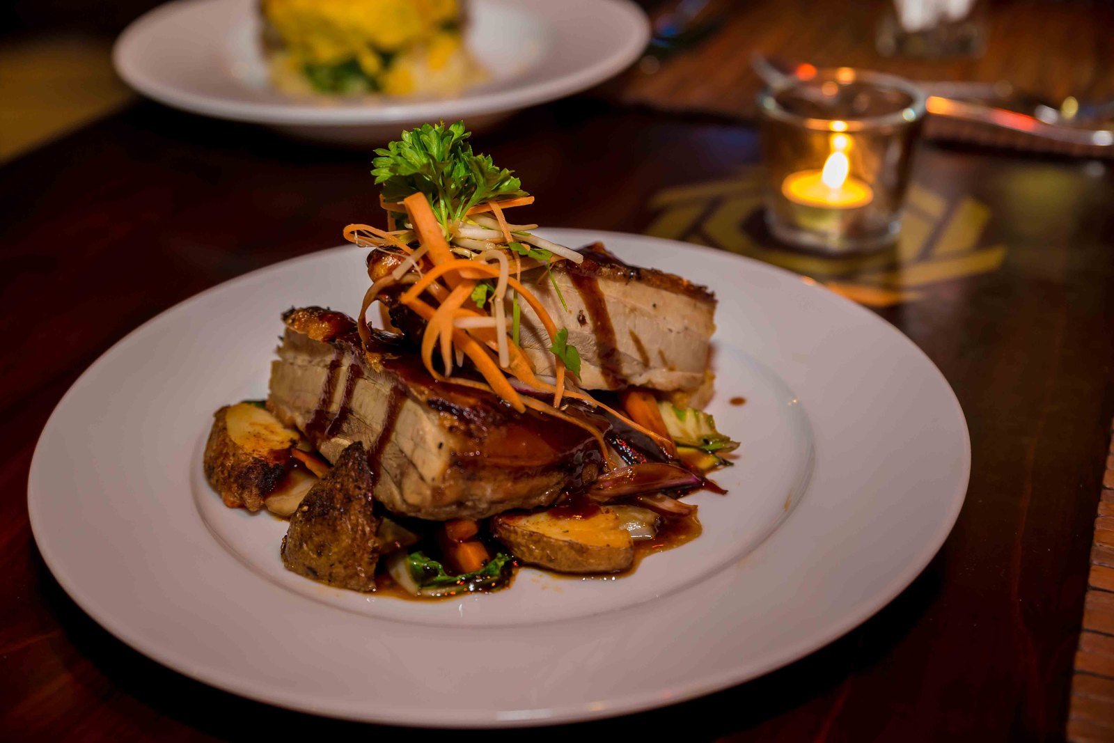 Oceans Restaurant (Crown Beach Resort)