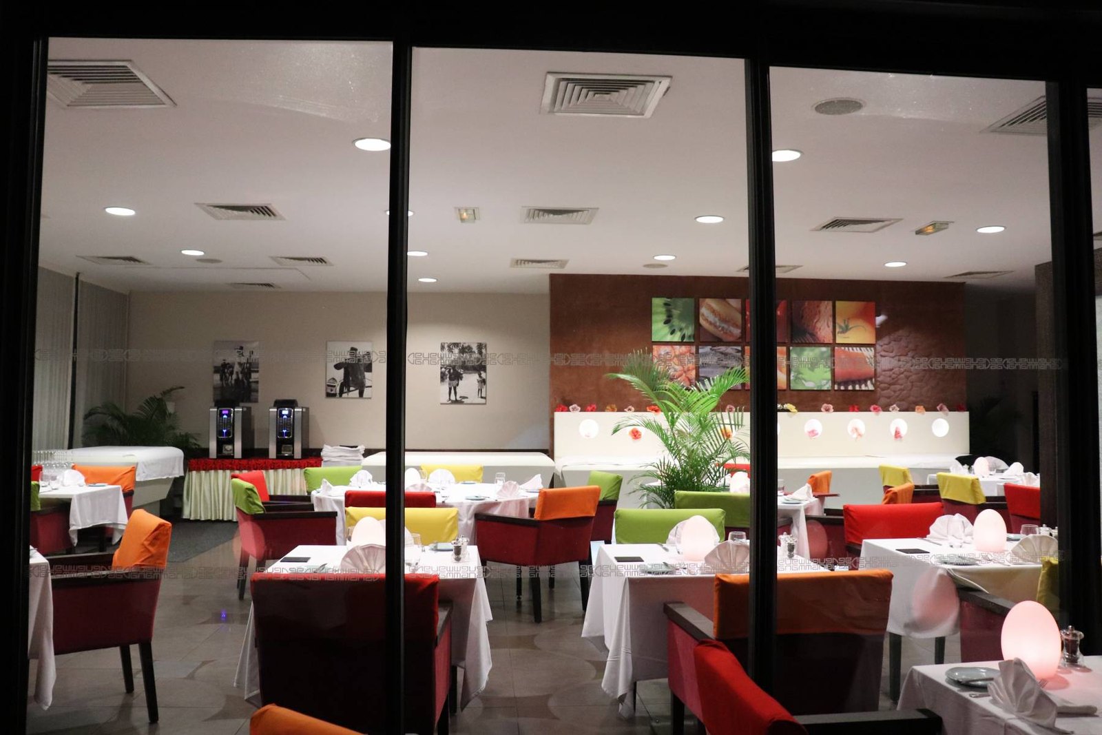 Vaitohi Restaurant (Manava Resort Tahiti)