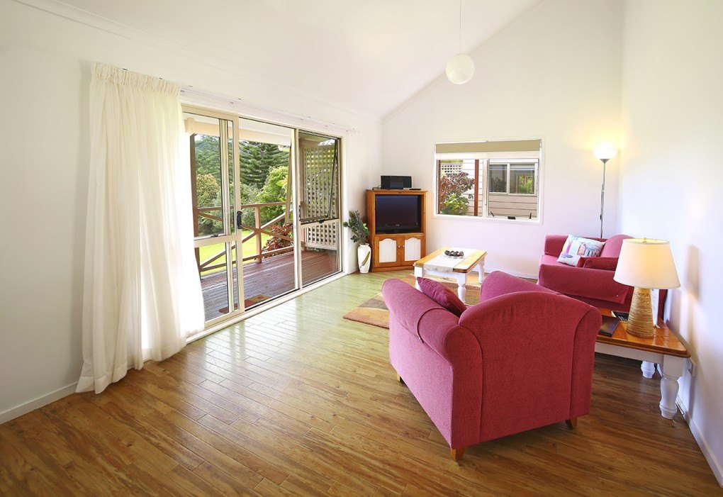 Poinciana Cottages