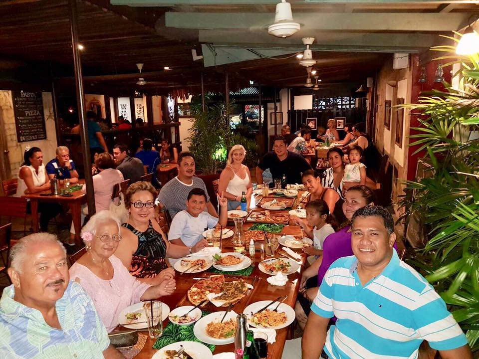  Giordano's Pizzeria & Garden Restaurant