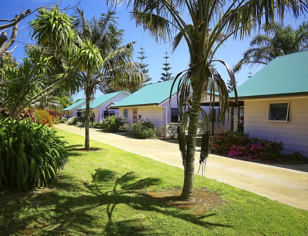 Poinciana Cottages