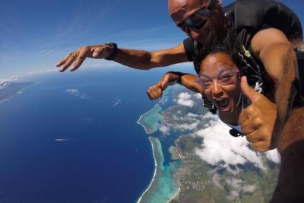 SkyDive Tahiti - Bora Bora