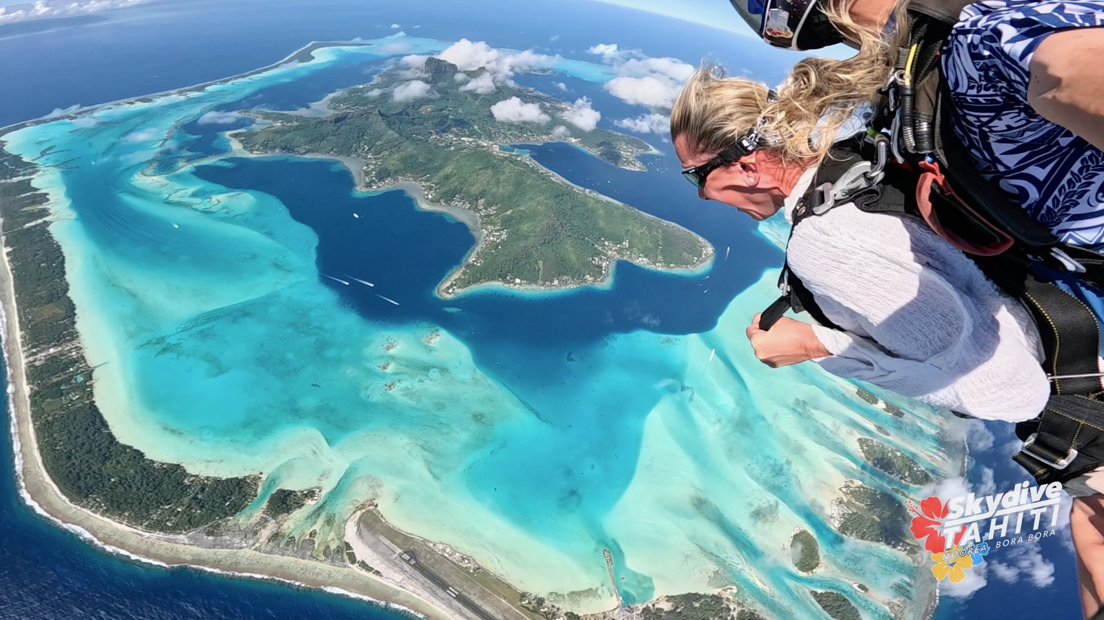 SkyDive Tahiti - Bora Bora